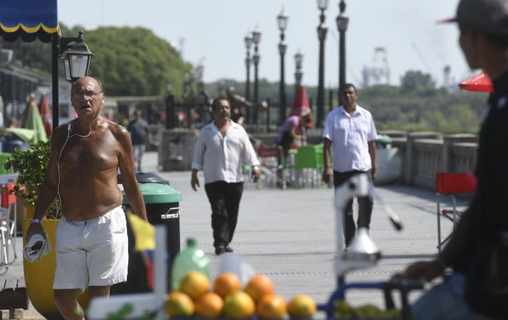 Sigue el calor y la lluvia podría llegar por la tarde a la Ciudad