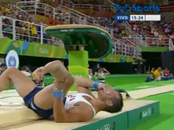 la peor lesion de rio: un gimnasta se fracturo una pierna tras un salto la peor lesion de rio: un gimnasta se fracturo una pierna tras un salto
