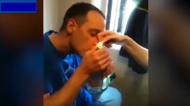 Video: Drogas, música y alcohol en una cárcel de Gran Bretaña