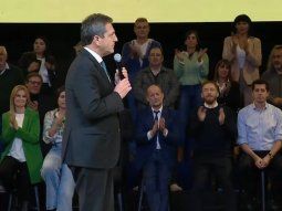 Massa en campaña: Voy a dejar cada gota de sudor para garantizar el triunfo de UxP