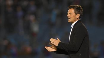 El entrenador, muy disconforme con la labor de su equipo El entrenador, muy disconforme con la labor de su equipo