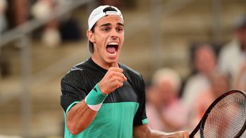 Francisco Cerúndolo estiró su buena racha y sacó a otro top ten de un torneo. Francisco Cerúndolo estiró su buena racha y sacó a otro top ten de un torneo.