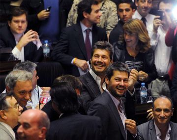 {altText(,La alegría de Marcelo Tinelli en el primer aniversario del #15N)}