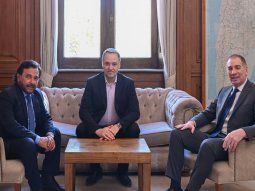 la ironica frase de saenz para criticar al gobierno: el poncho no aparece la ironica frase de saenz para criticar al gobierno: el poncho no aparece