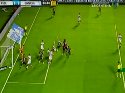 El gol anulado a Ponzio El gol anulado a Ponzio