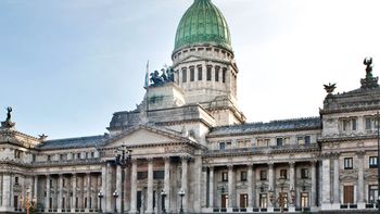 El Congreso vuelve a estar en el centro de la escena política. El Congreso vuelve a estar en el centro de la escena política.