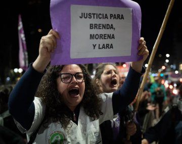 Las familias de Brenda y Morena realizan una marcha tras el triple crimen