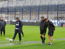 por la lluvia, se suspendio el partido entre gimnasia y colon por la lluvia, se suspendio el partido entre gimnasia y colon