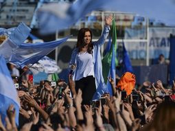 con un estadio repleto, cristina cerro su campana en avellaneda con un estadio repleto, cristina cerro su campana en avellaneda