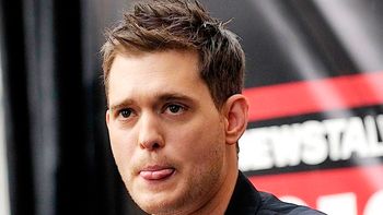 luisana le puso un candado a michael buble luisana le puso un candado a michael buble