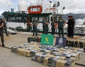 Detuvieron a un argentino en España por llevar 470 kilos de cocaína en un velero