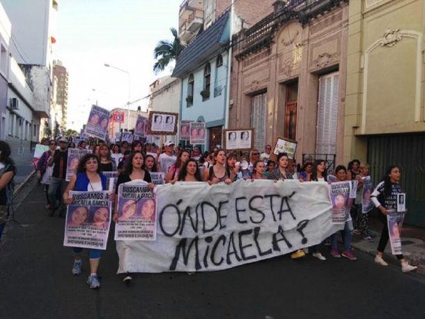Marcha por Micaela García en Paraná