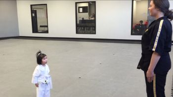 asi aprende karate una nena de 3 anos asi aprende karate una nena de 3 anos