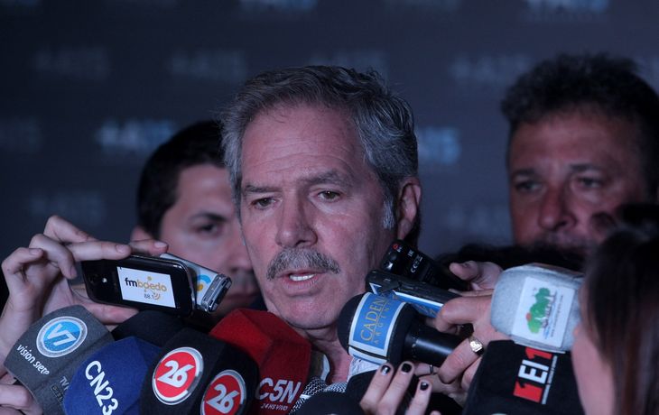 Solá, por Radio 10: El segundo cordón del conurbano vota al FpV