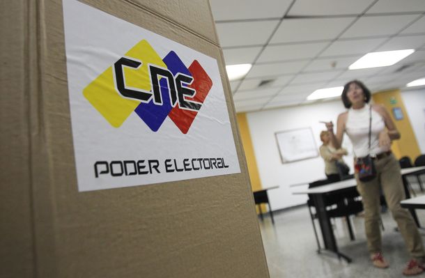 Expectativa por las demoras en el recuento de votos en Venezuela