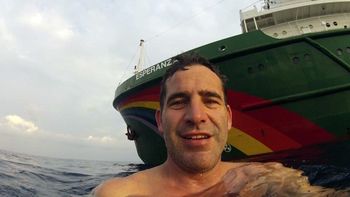 el otro activista argentino tambien quedo en libertad el otro activista argentino tambien quedo en libertad