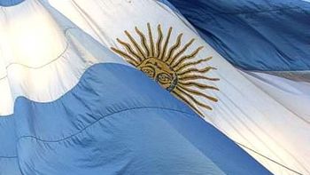 celebran el bicentenario de la bandera celebran el bicentenario de la bandera