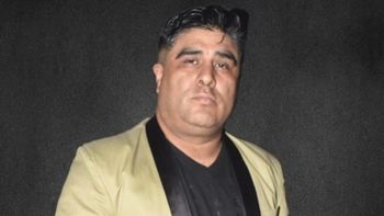 liberaron a chelo torres, el cantante del grupo green, tras dos meses detenido por abuso sexual liberaron a chelo torres, el cantante del grupo green, tras dos meses detenido por abuso sexual