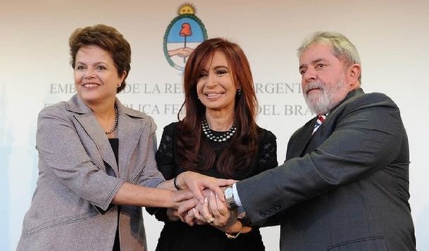 Cristina Kirchner junto a Dilma Rousseff y Lula Da Silva.