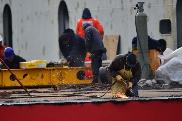 Enviarán dos médicos en el mini submarino de EEUU a la zona de rescate