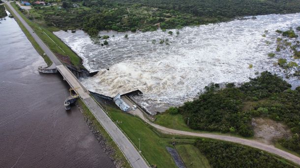 Luis Lacalle Pou adelantó que se planificará una asistencia para los damnificados por inundaciones
