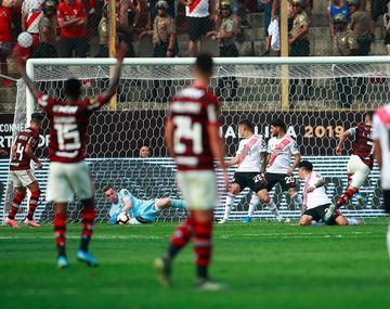 Franco Armani salvó a River
