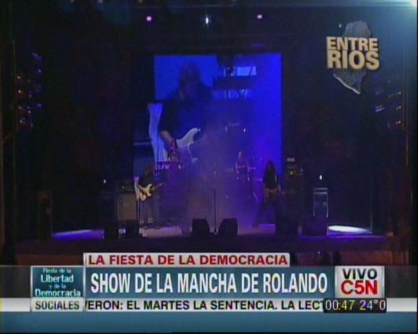 Seguí en directo los festejos por el Día de la Democracia