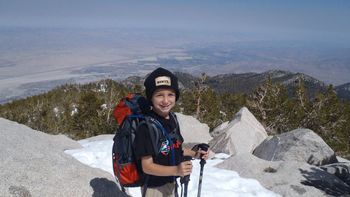 un nene de nueve anos hizo cumbre en el aconcagua un nene de nueve anos hizo cumbre en el aconcagua