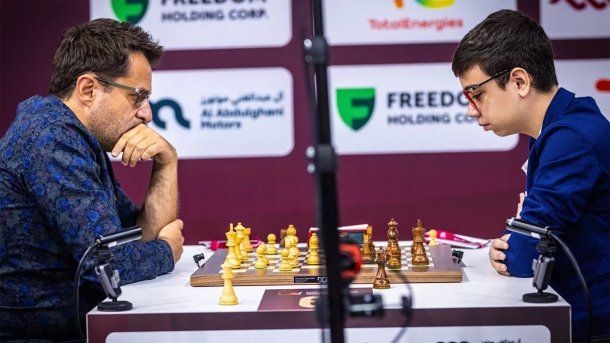 Faustino Oro sorprendió al número 20 del mundo y debutó con victoria en el Mundial de Ajedrez