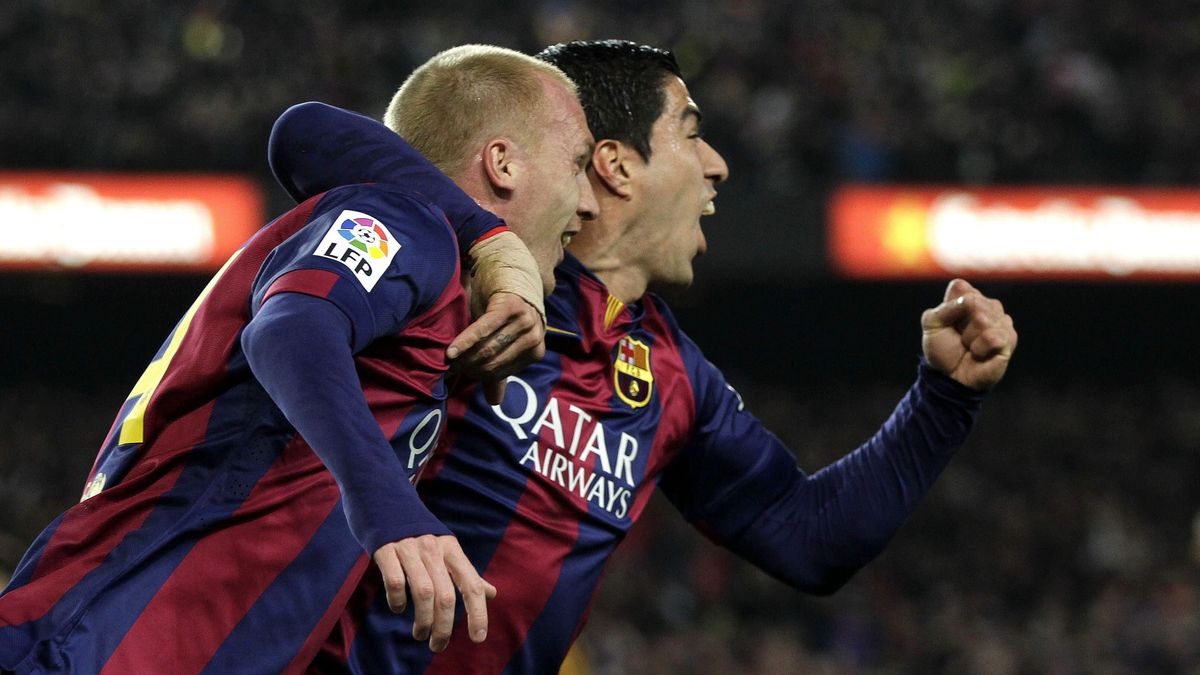 Barcelona le ganó al Real Madrid y se escapa en la cima de España
