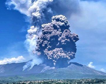 Italia: fotos y videos de la nueva erupción del volcán Etna situado en Sicilia