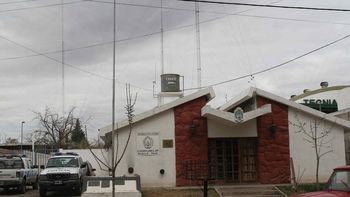 rescataron a una chica que estaba secuestrada desde el lunes: detuvieron a dos policias rescataron a una chica que estaba secuestrada desde el lunes: detuvieron a dos policias