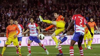 messi marco por duplicado y llego a los 300 goles en barcelona messi marco por duplicado y llego a los 300 goles en barcelona