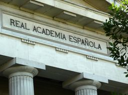 Un toque argentino para la Real Academia