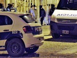 Trelew: golpeó a su pareja, tomó de rehenes a sus hijos y se enfrentó con la policía