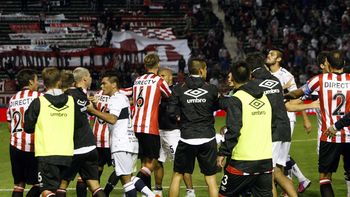 escandalo en el clasico platense: el tribunal de disciplina asegura que habra sanciones escandalo en el clasico platense: el tribunal de disciplina asegura que habra sanciones