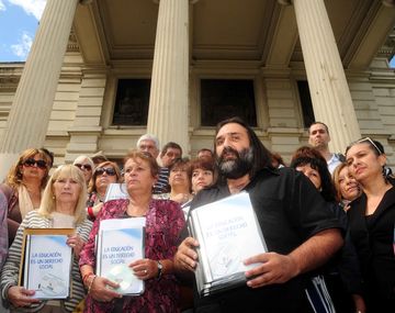 La mayoría de los lectores de minutouno.com