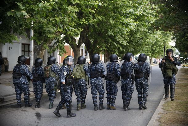 Pueblada en Miramar en reclamo de justicia por Luciano Olivera