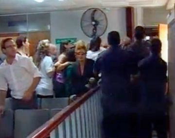 La reacción de los familiares y el llanto de la mamá de Tomás