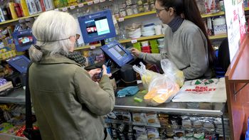 Para los comerciantes, la brecha cambiaria entre Argentina y Uruguay no mejorará durante el 2023. Para los comerciantes, la brecha cambiaria entre Argentina y Uruguay no mejorará durante el 2023.