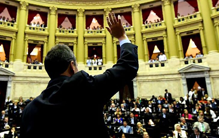 Diputados tratarán mañana la renuncia de Massa y elegirán nuevo presidente de la Cámara