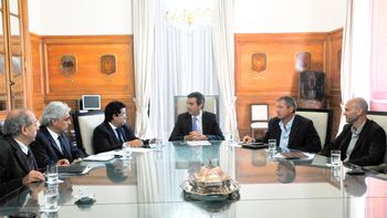 la ciudad es inflexible en su intencion de subir la tarifa la ciudad es inflexible en su intencion de subir la tarifa