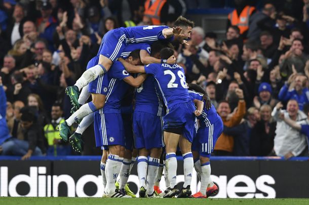 El Chelsea goleó por 4 a 0 al Machester United en Stamford Bridge.