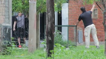 El hombre amenazó con volar la cuadra El hombre amenazó con volar la cuadra