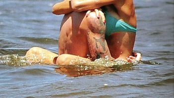 el descanso hot de sebastian ortega y su novia en el mar el descanso hot de sebastian ortega y su novia en el mar