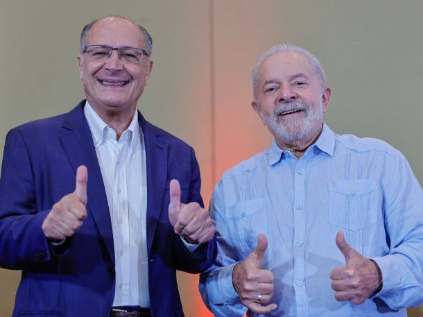 Comenzó la transición en Brasil: Lula da Silva ya designó al coordinador