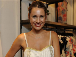 show de gestos: asi reacciono pampita cuando le preguntaron por la terapia de la china show de gestos: asi reacciono pampita cuando le preguntaron por la terapia de la china