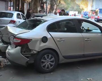 Fuerte choque múltiple en Almagro involucró a tres vehículos