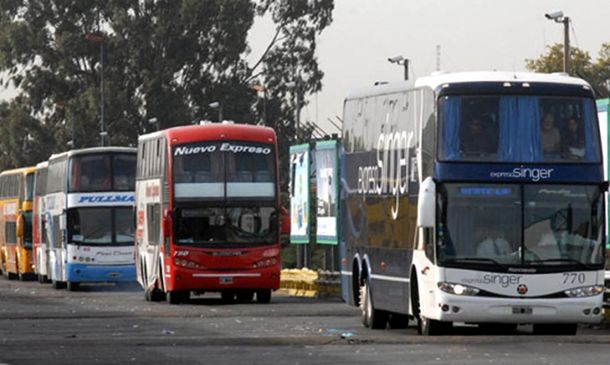 Aumentan hasta 20% los pasajes para micros de larga distancia