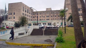 empleados del borda marchan en defensa del hospital empleados del borda marchan en defensa del hospital